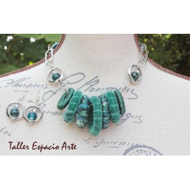 Collar corto con argollas forradas con Aros