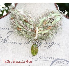 Collar corto de lana sin Aros