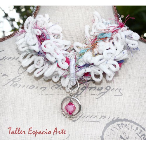 Collar corto de lana sin Aros