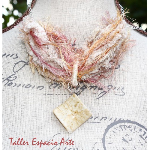 Collar corto de lana sin Aros