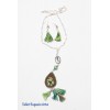 Collar largo bordado y borlas